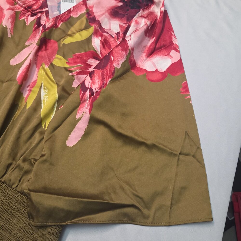 🌸Chic White House Floral Kimono Blouse–Elegant Olive Green with Bold Pink XXS🌸 - Picture 7 of 8